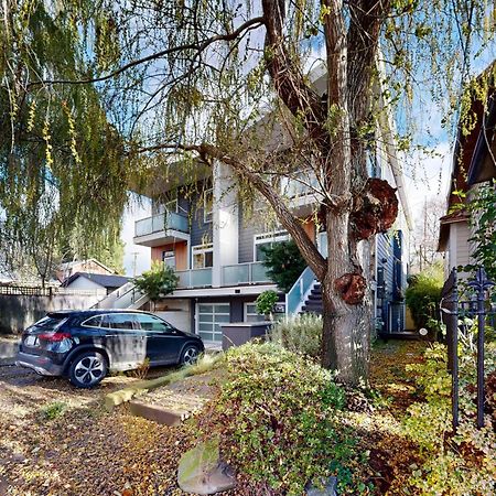 Portland Blues Apartment Exterior photo